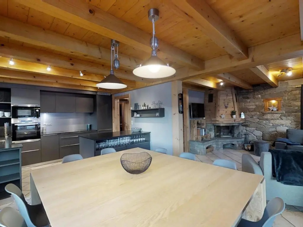 Chalet spacieux pour 11 pers., proche pistes de ski, jardin, BBQ, équipements enfants - Le Grand-Bornand - FR-1-467-58