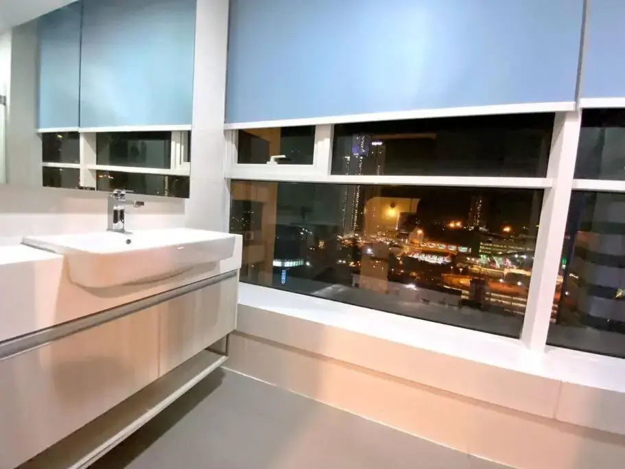 Suasana Suite by RR JBcity