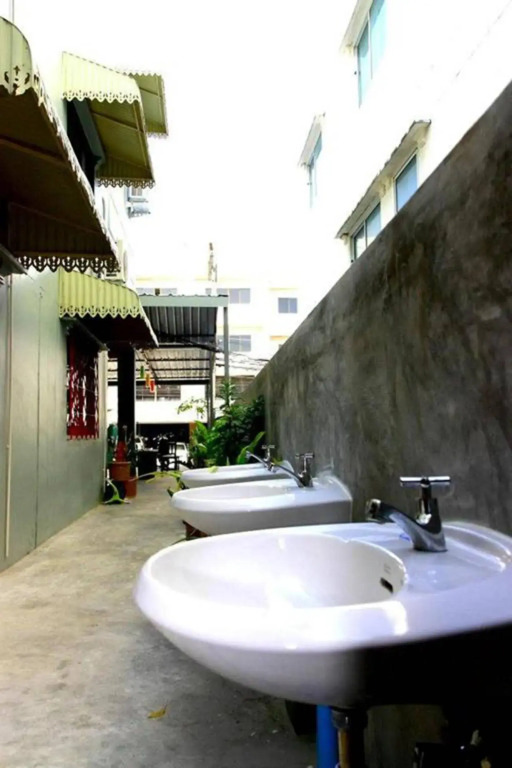 i Hostel Phuket
