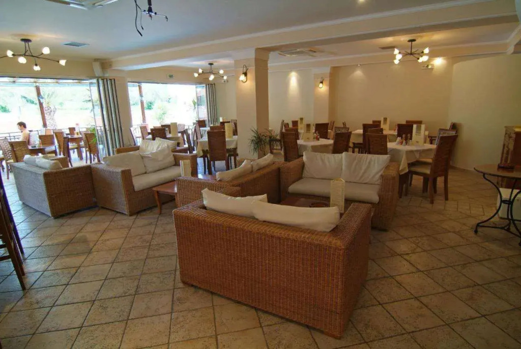 Joy Hotel