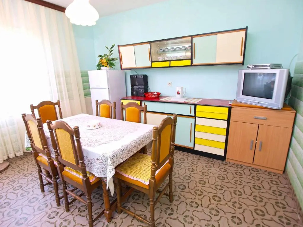 Apartments Desanka 972
