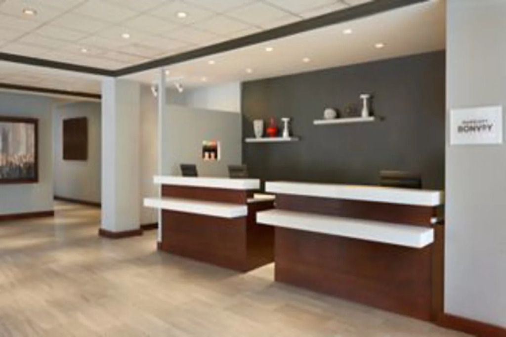 Courtyard by Marriott Ottawa Downtown