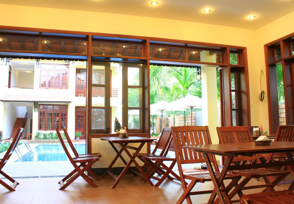 The Earth Villa