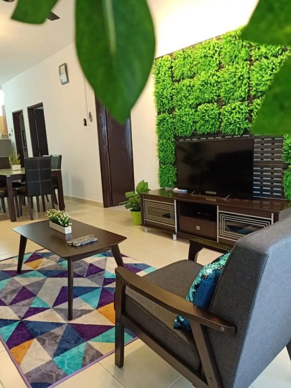 Ken1606 Home-Centre of KB | WIFI | 6 to 8 pax