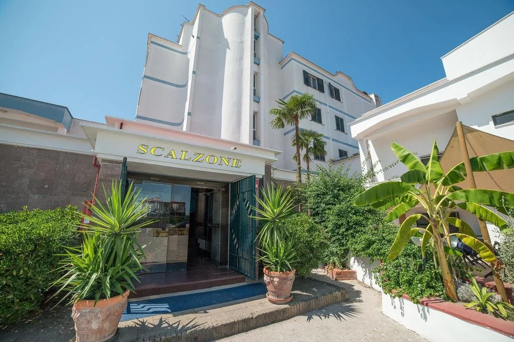 Albergo Scalzone