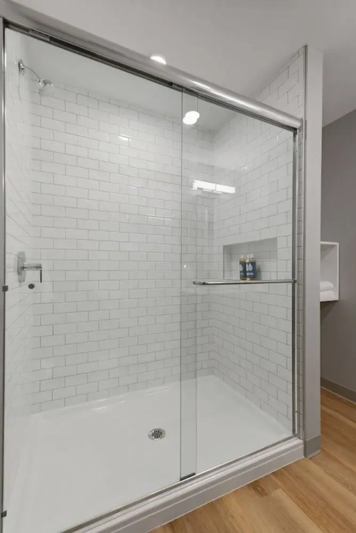4BR Group Retreat Near Lincoln Park