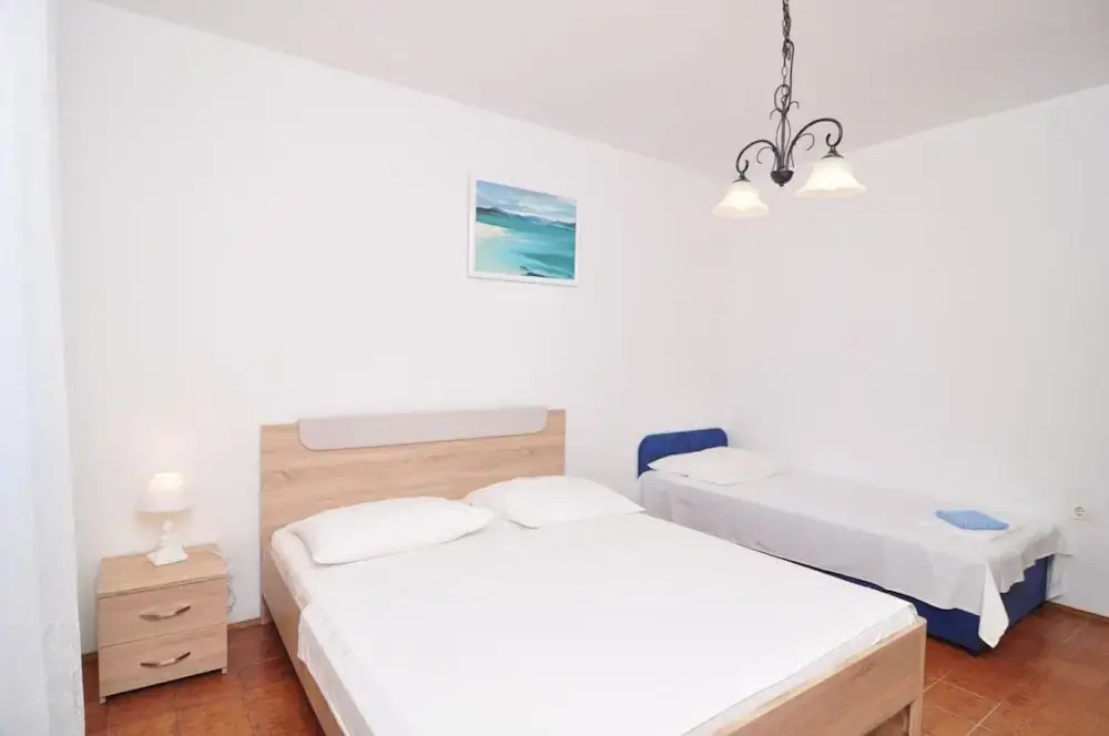 Snježa - 20 m From the sea - A2
