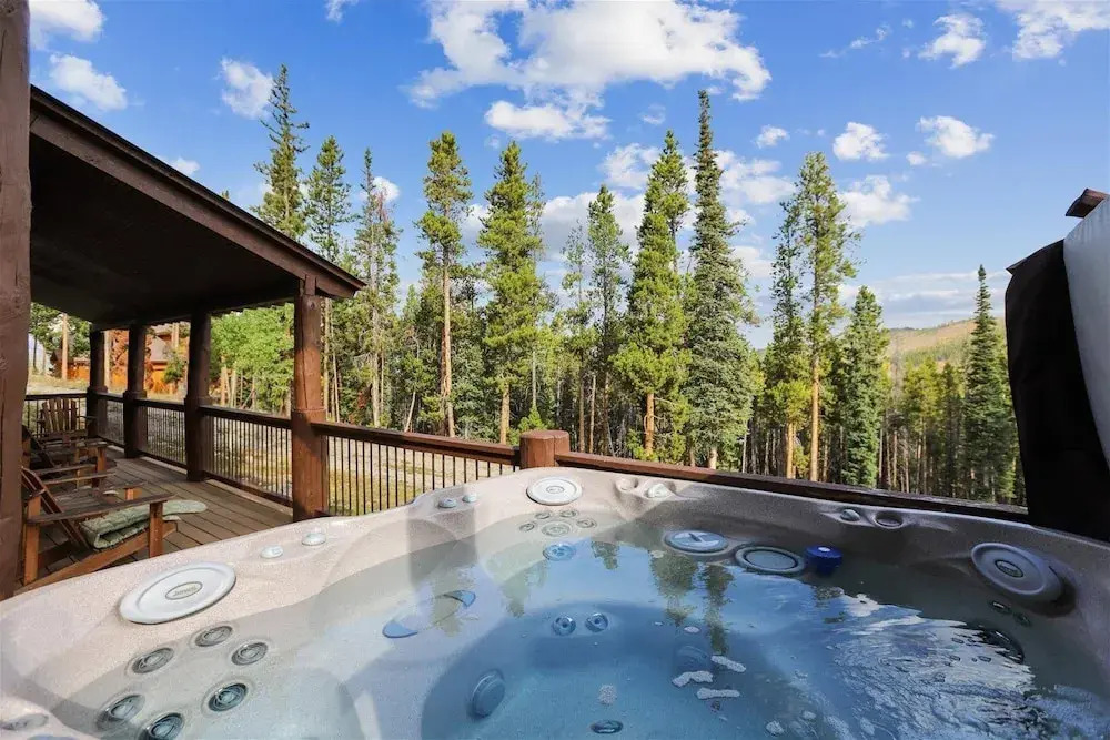 Luxury 5 Bedroom Pet-friendly Home in Breckenridge - 2 Miles to Main Street