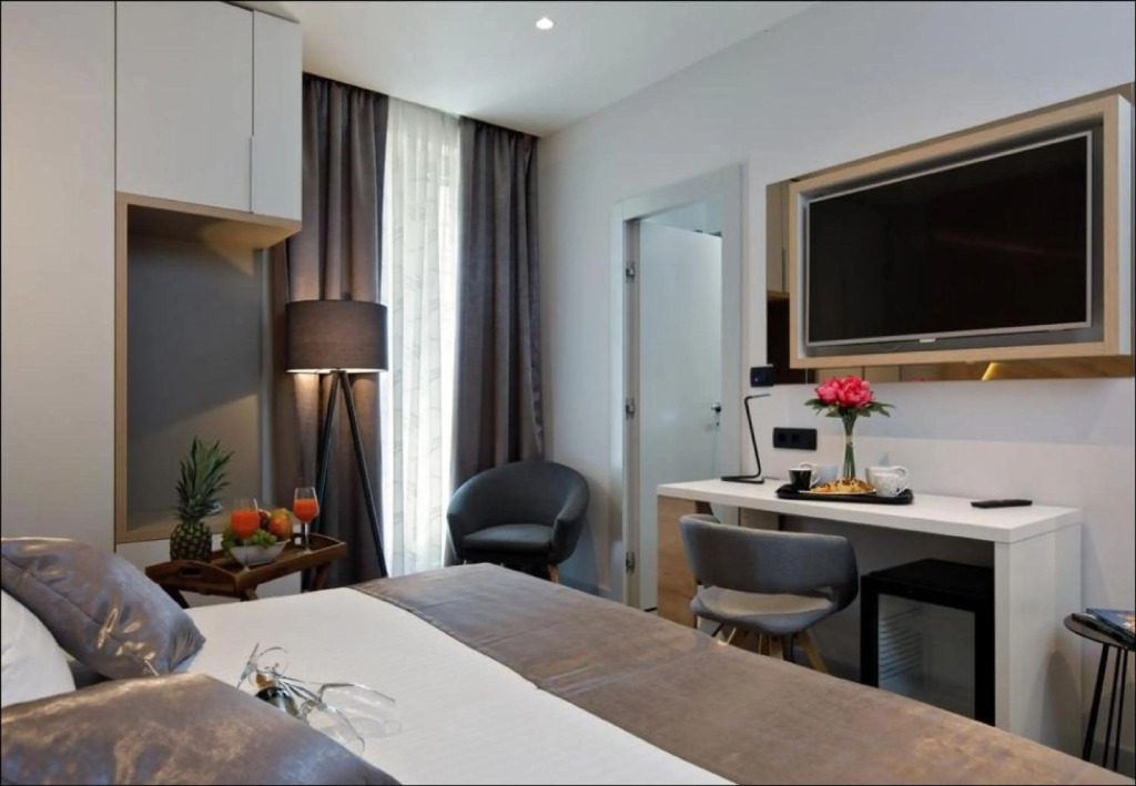 Sailor Boutique Rooms