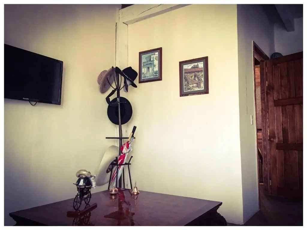 Luxurious Cabin Retreat in Tapalpa 4 Bedrooms 6 Bathrooms