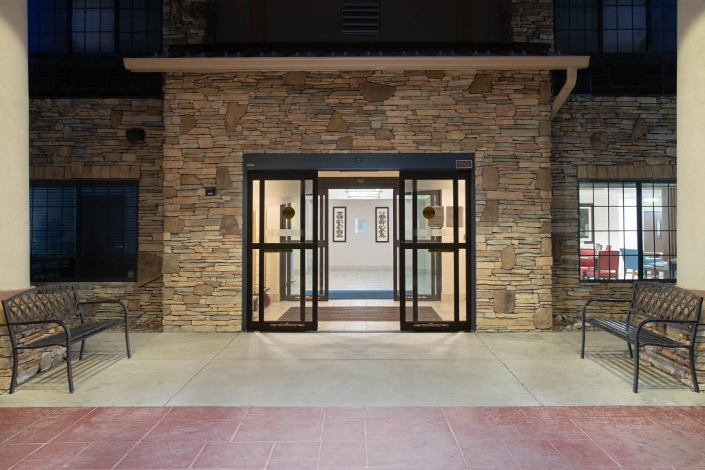 Holiday Inn Express Hotel & Suites Longmont by IHG
