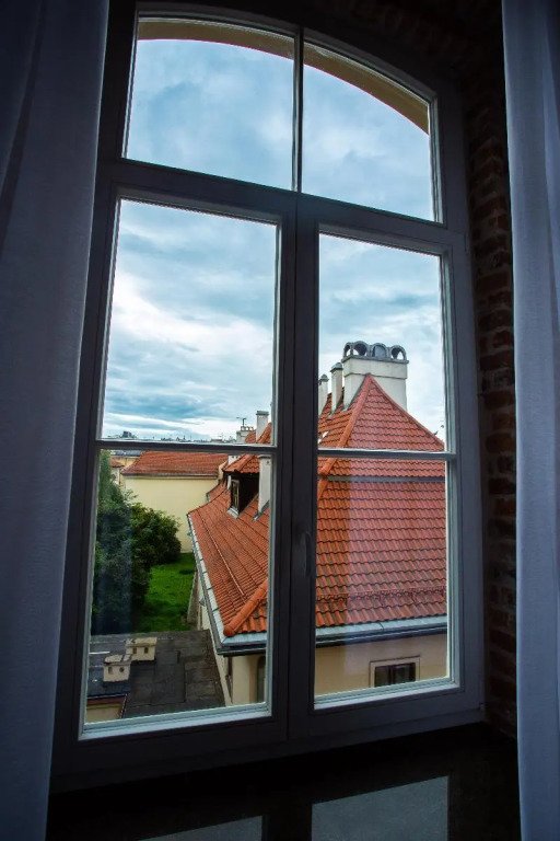 HOTEL TEATR
