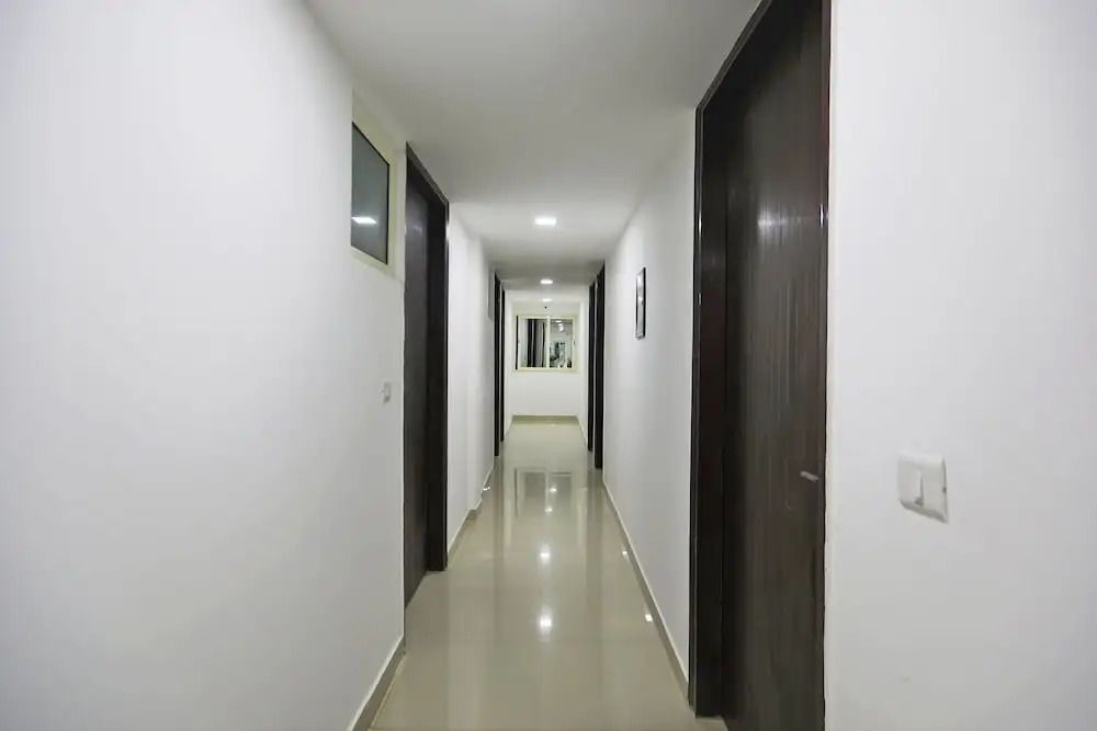 Gour White House by OYO Rooms