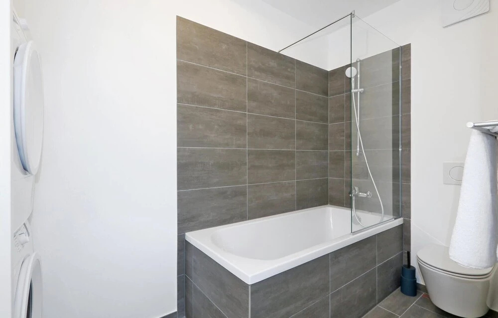 Amazing Apartment in Lembruch/dümmer See With 2 Bedrooms, Wifi and Indoor Swimming Pool