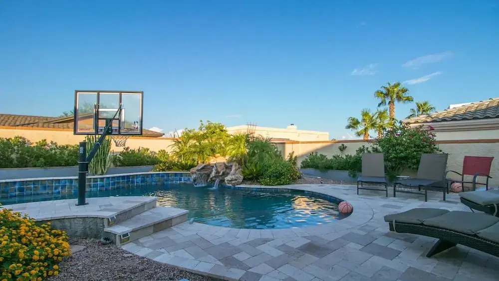Spectacular Hilltop Home W/resort Like Backyard!