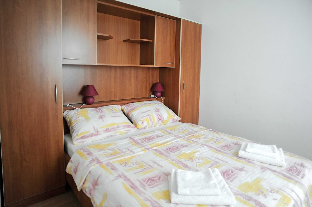 Golden Coast Villa Caska