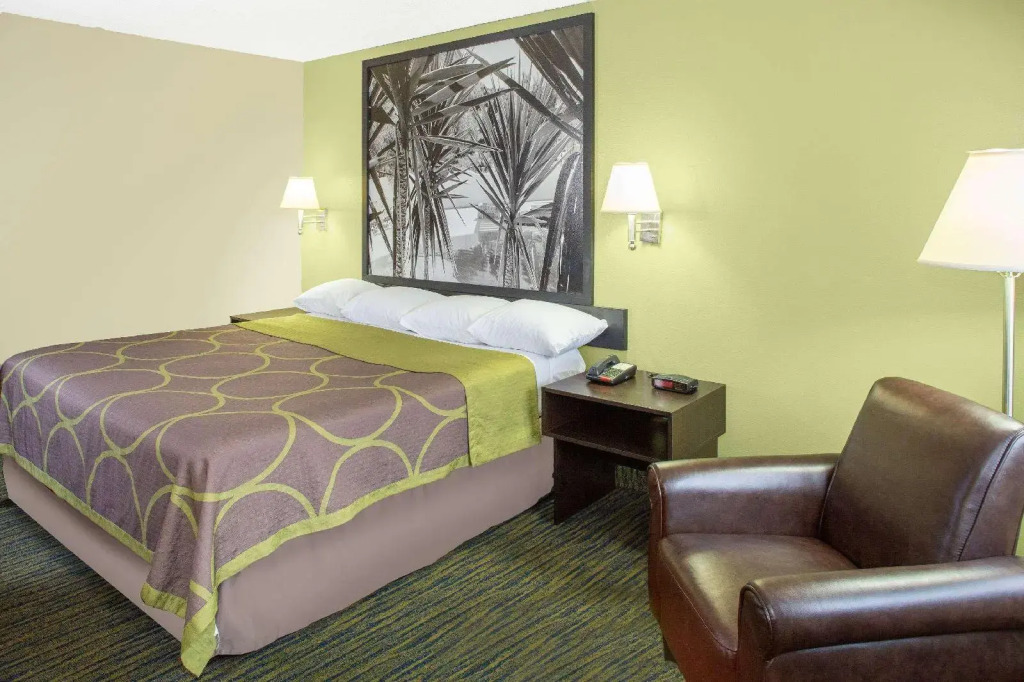 Super 8 Panama City