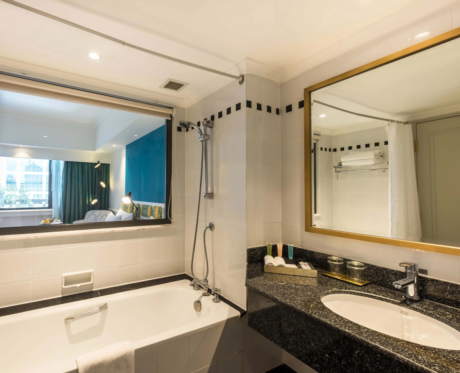 Saigon Prince Hotel