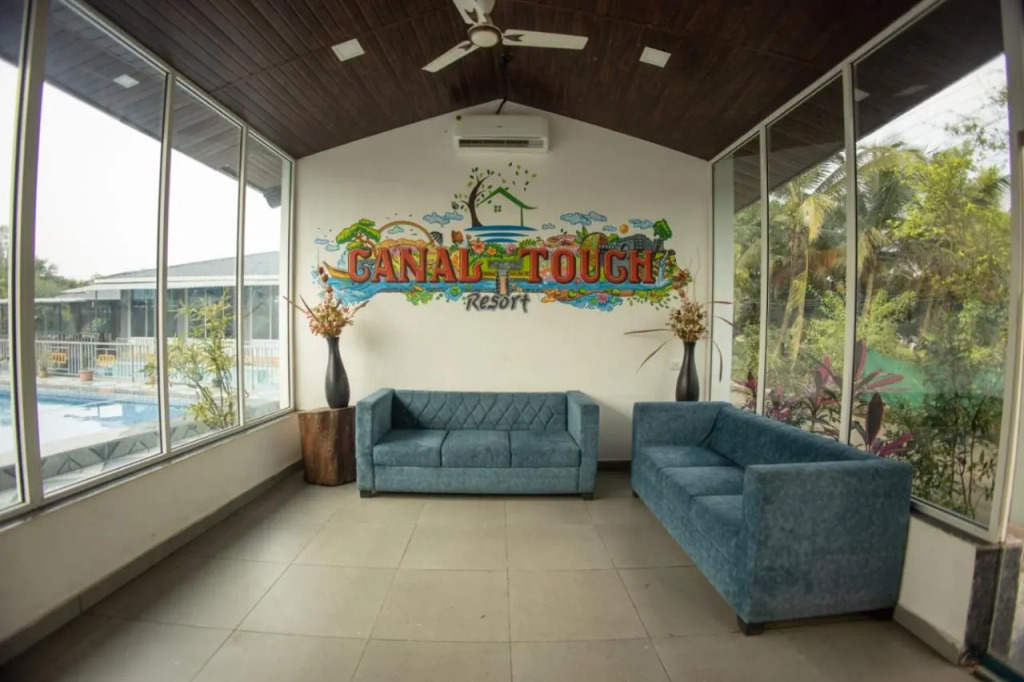 Canal Touch Resort