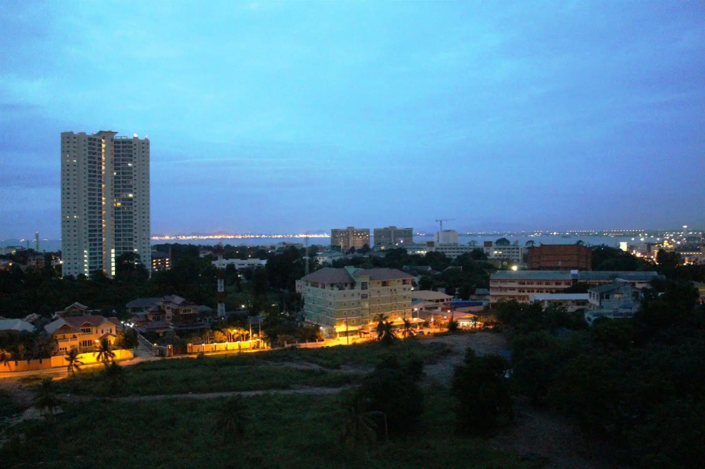 Lumpini Ville Wong Amat Beach