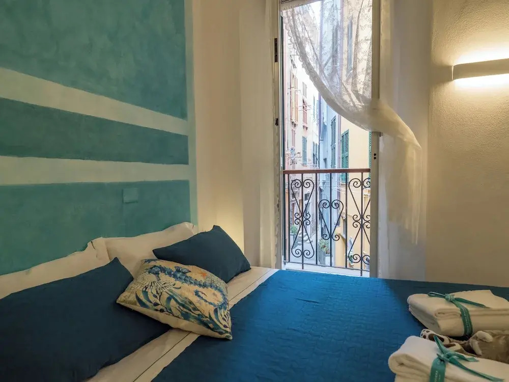 Picagetta Tiny Room with AC