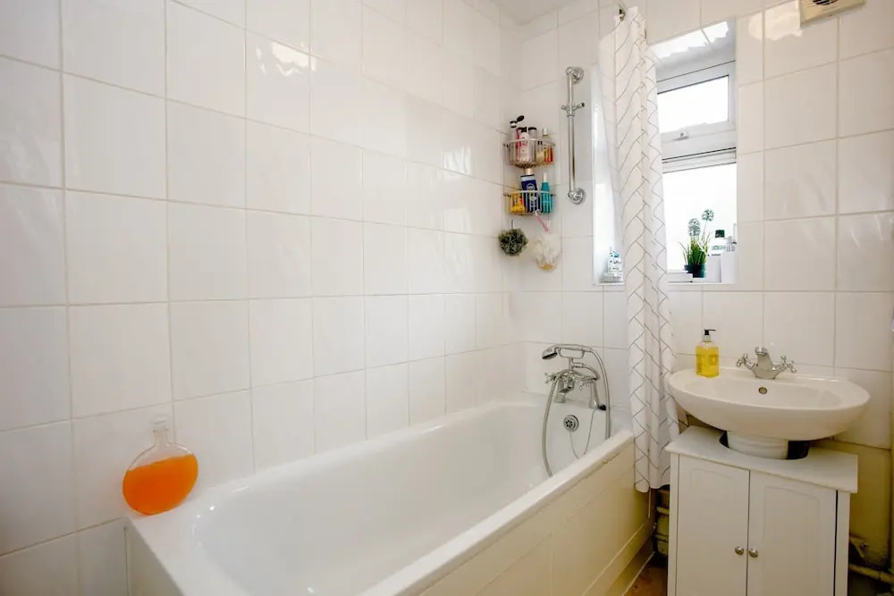 Close To Highbury And Islington 1 Bedroom Flat