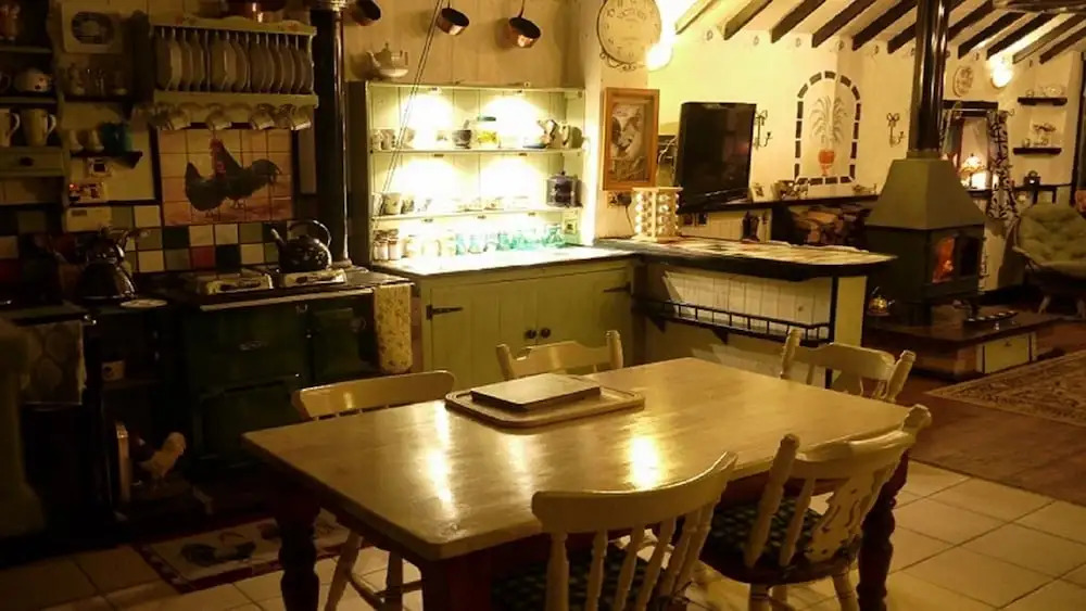 The Old Tea Shop