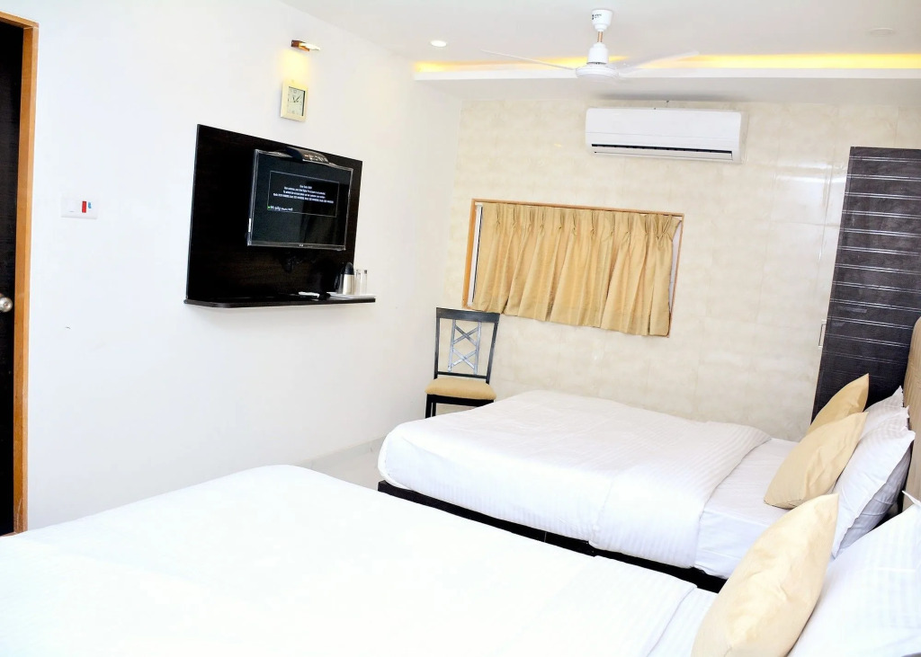 Hotel BKC Palace
