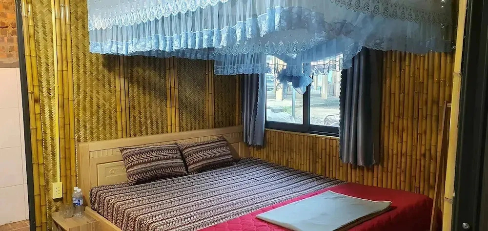 Milk Homestay