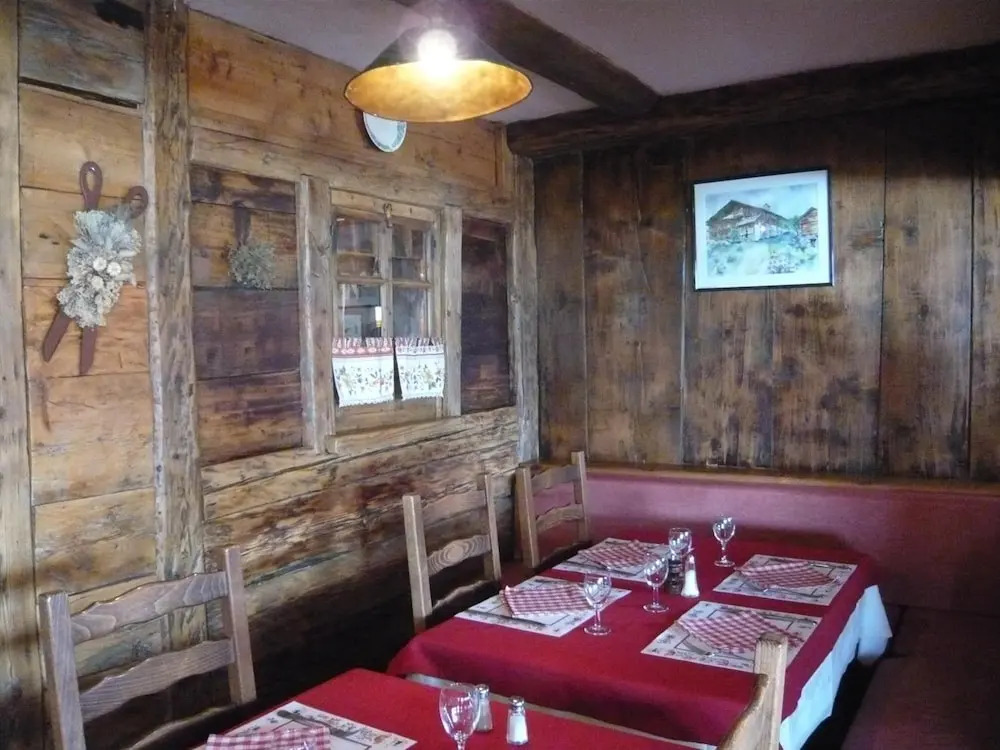 Hotel Le Tetras