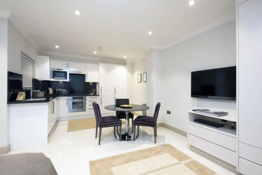 Claverley Court Apartments Knightsbridge