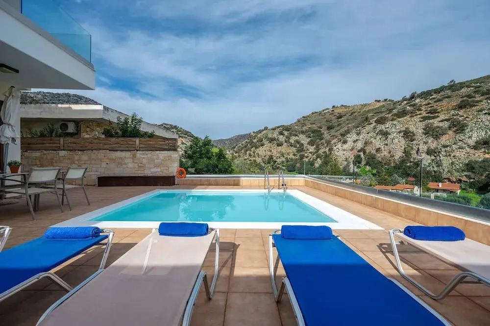 Villa Nikos