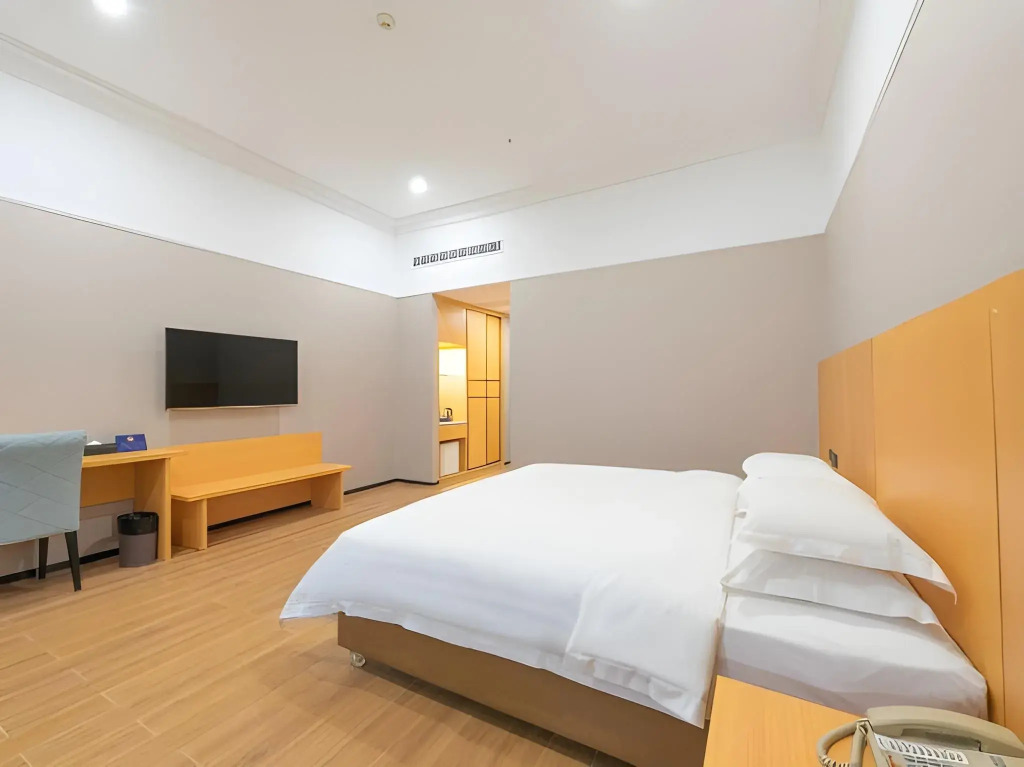 Carrianna Hotel