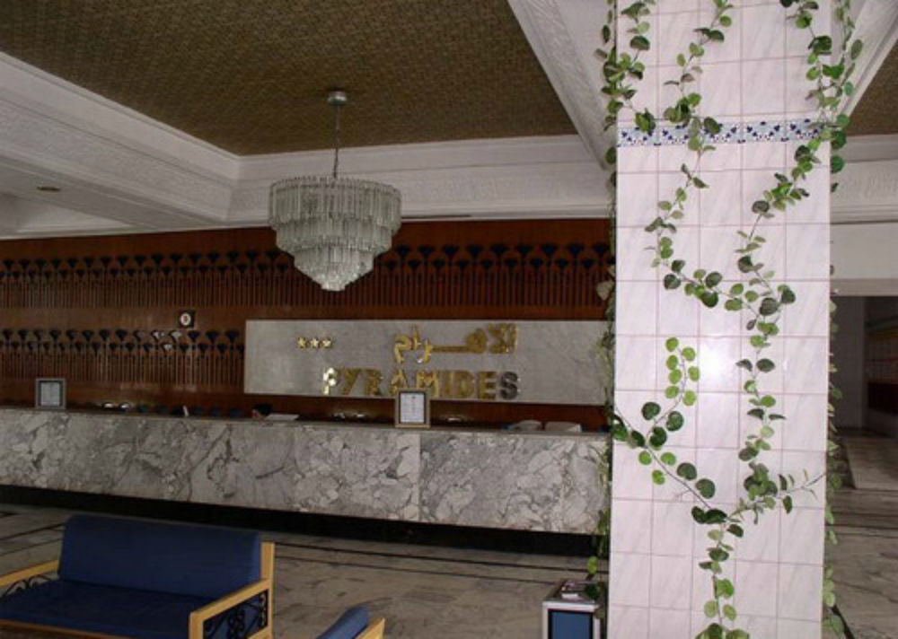 Hotel Les Pyramides
