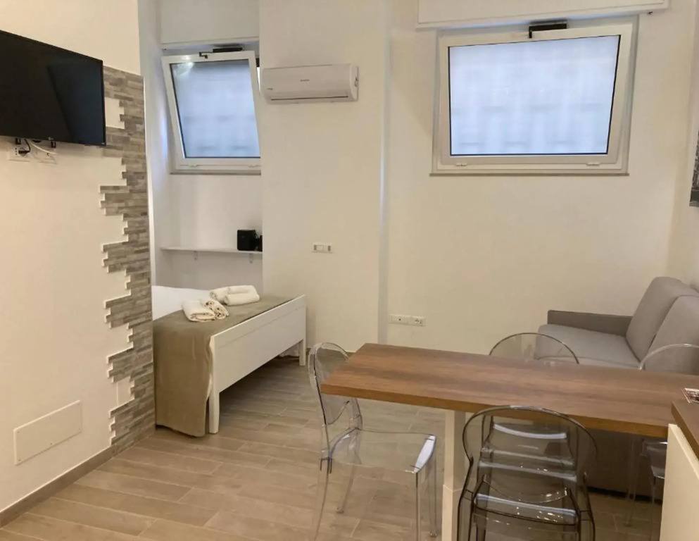 Teatro Apartments Giardino Inglese