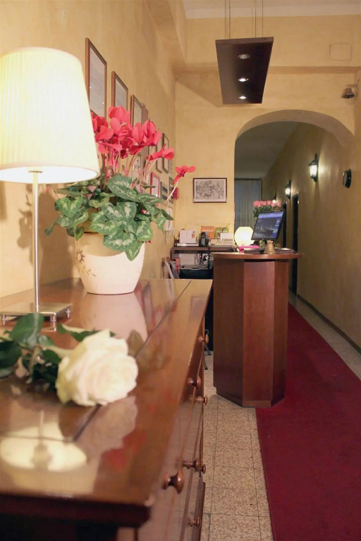 Hotel Tourist House