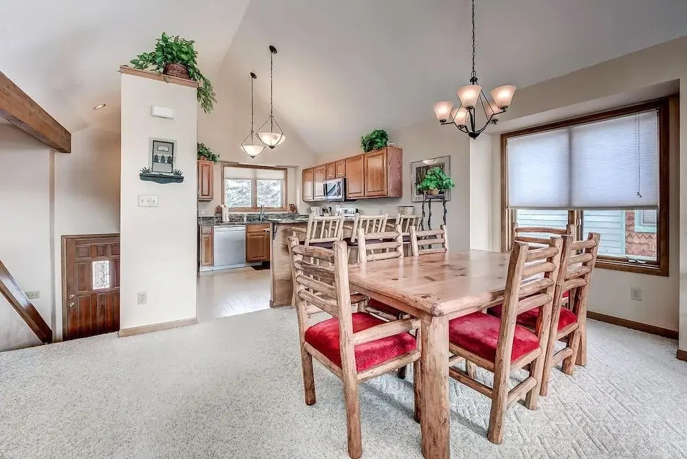Pitkin Townhome 704