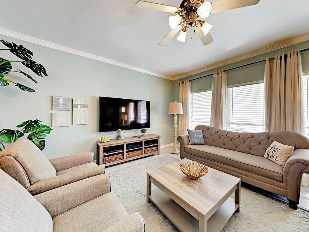 15102 Leeward Drive Condo Unit 603 3 Bedrooms 2.5 Bathrooms Condo