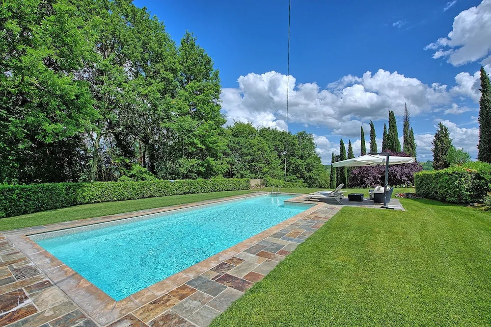 Villa Sabrina by PosarelliVillas