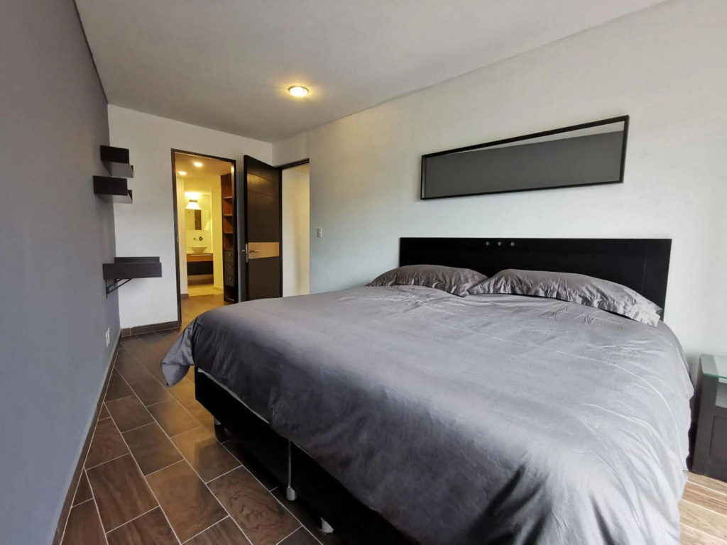 HostPal Alure House