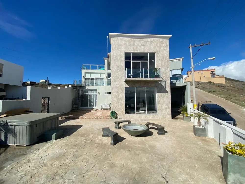 Luxury House Ocean View Rooftop Party