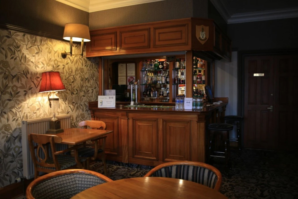 B+B York