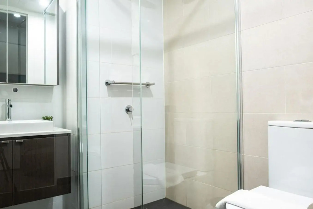 City view 2BR2BA Maribyrnong +wifi+park+balcony