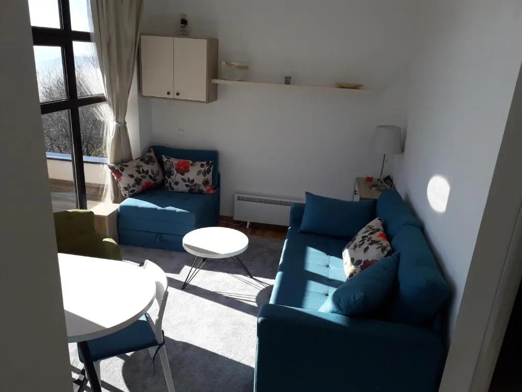 Apartman D52 Dvori