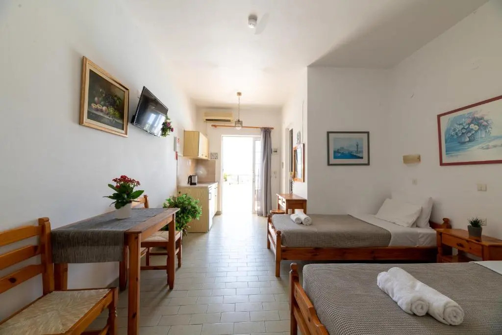 Pefkos View Suites & Maisonette