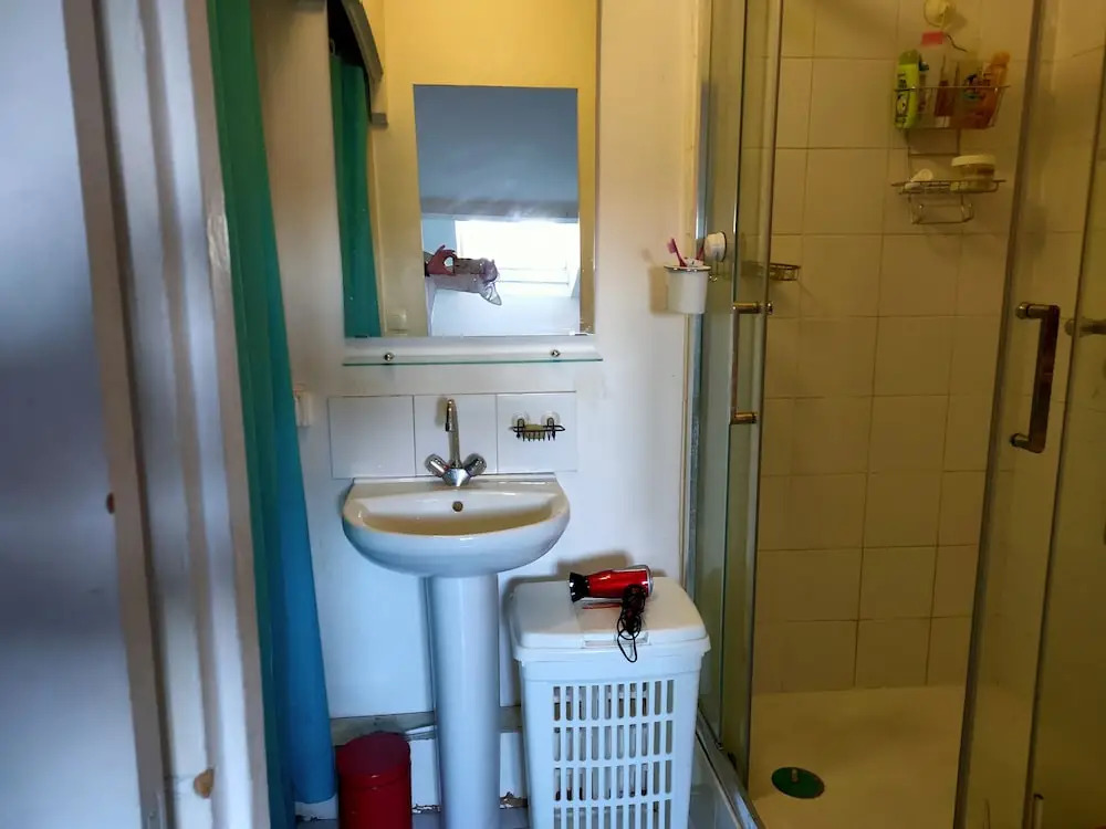 2 rooms flat Clichy Levallois