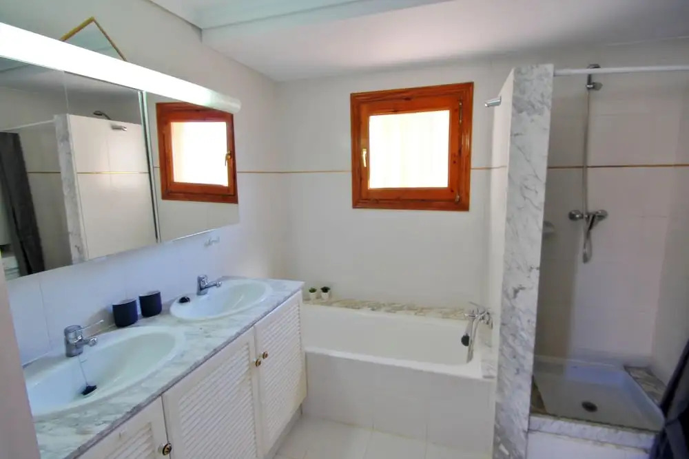 Emma - sea view holiday home with private pool in Benissa