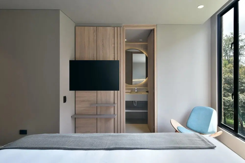 w Resplendent 1BR w Modern Balcony in Unicentro