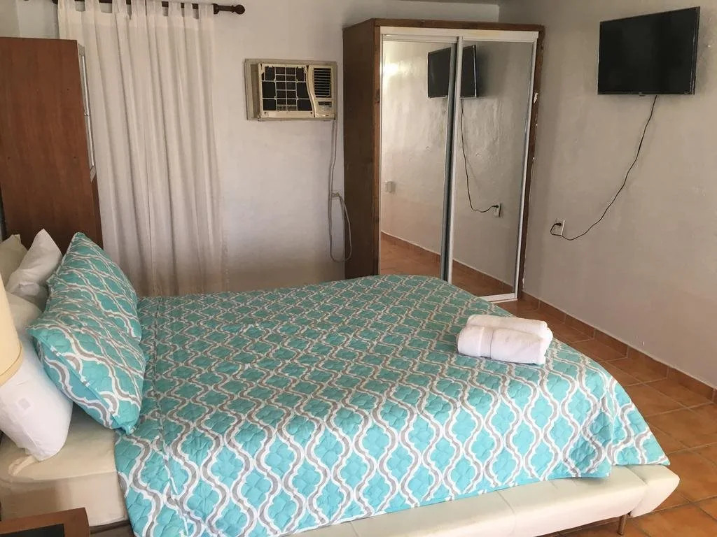 Discovery Inn Hotel
