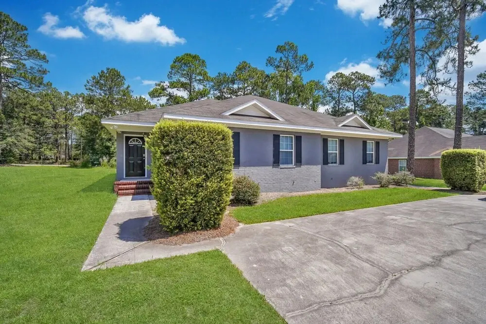 Cozy and Contemporary Villa 1 Mile from GSU